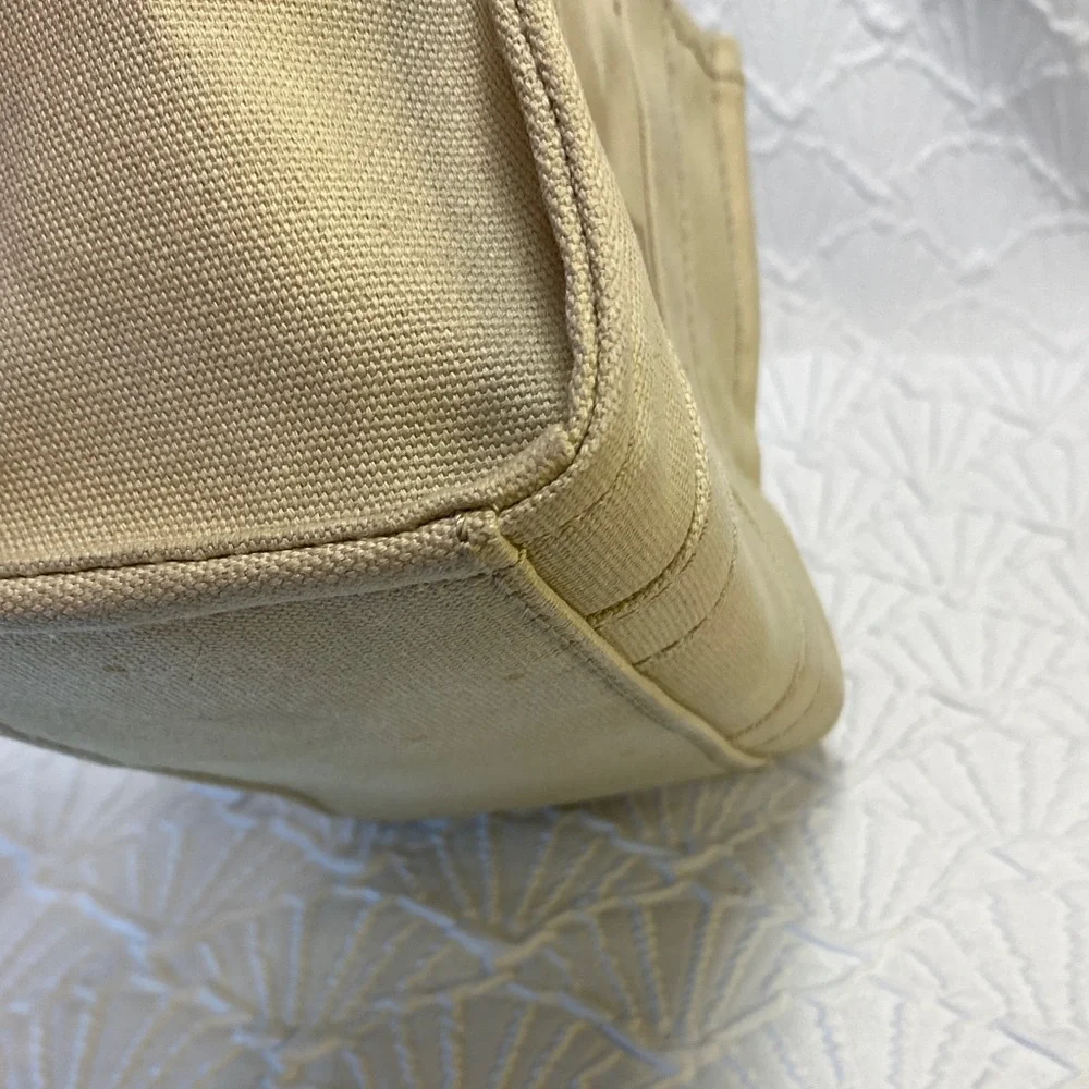 Marc Jacobs The Tote‎ Bag Cream Tan w/Black adjustable removable Crossbody Strap - Picture 12 of 16